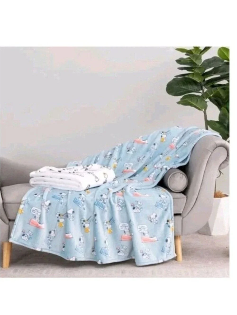 Peanuts Throw Blue White Snoopy 2-Pack Printed VelvetLoft Plush 60